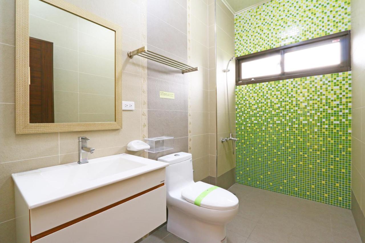 Sakura Love River Bed And Breakfast Dongshan  Extérieur photo