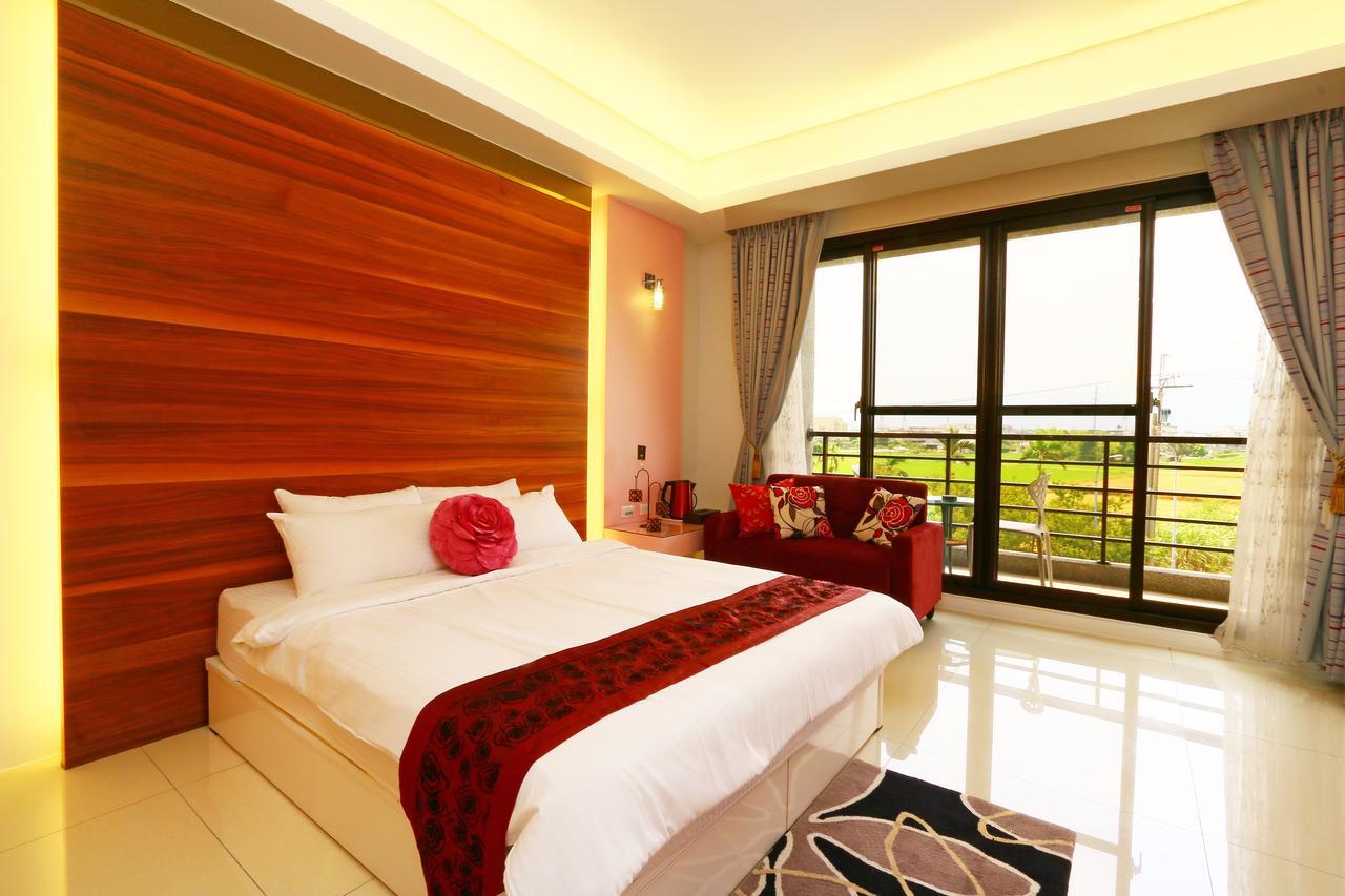 Sakura Love River Bed And Breakfast Dongshan  Extérieur photo
